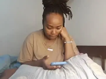 Chaturbate Best live sex cam show of atara_seren
