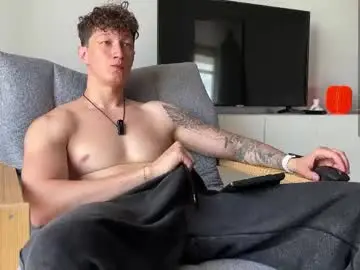 Chaturbate Watch Live Sex Cams of lyon_power_
