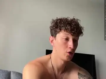 Chaturbate Live Sex of lyon_power_