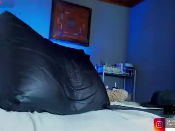 Chaturbate Adult Video Chat of ryannhill_