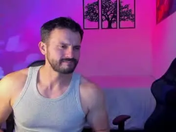 Chaturbate Live Sex Cam of alexanderjaz