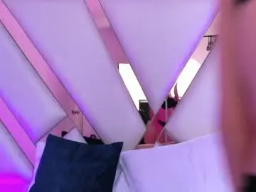 Chaturbate Best live sex cam show of alicecruuz