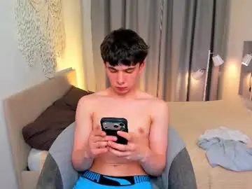 Chaturbate Adult Webcams of ethan_crowe