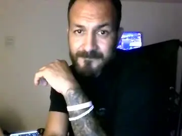 Chaturbate Live Sex of larrabee13