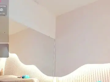 Chaturbate Live Sex Cam of liaguzman