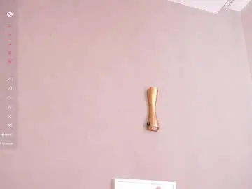 Chaturbate Live Sex Cam of sinfulfairy
