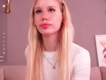 Chaturbate Free Porn Cam of sinfulfairy