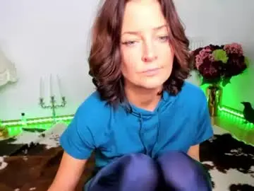 Chaturbate Live Sex Cam of viciousqueen