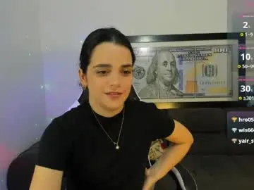 Chaturbate Free Porn Cam of lucianamoreau_