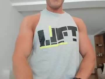 Chaturbate Live Sex of roberto4ever