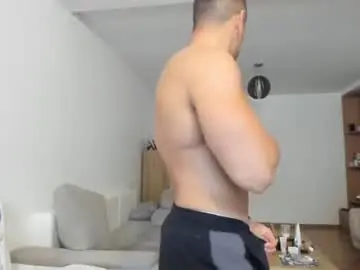Chaturbate Live Porn of roberto4ever