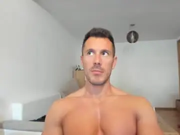 Chaturbate Live Porn of roberto4ever