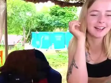 Chaturbate Live Sex of sassy_seasons