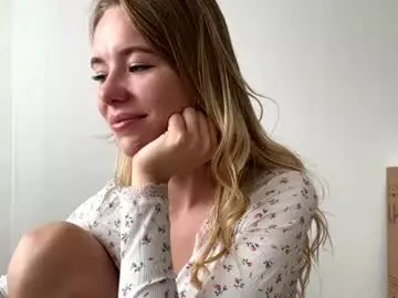 Chaturbate Adult Webcams of bebravee