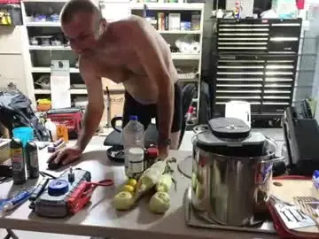 Chaturbate Watch Live Sex Cams of omfgy