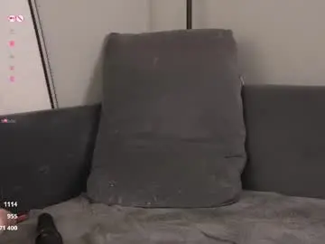 Chaturbate Sex Chat of jennyplaudis_