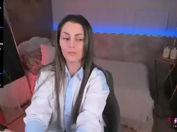 Chaturbate Nude Webcam of kylie_mellow