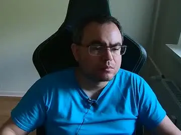 Chaturbate Nude Webcam of latexboy893