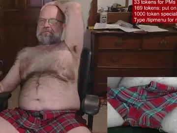 Chaturbate Nude Webcam of hairydaddybear69