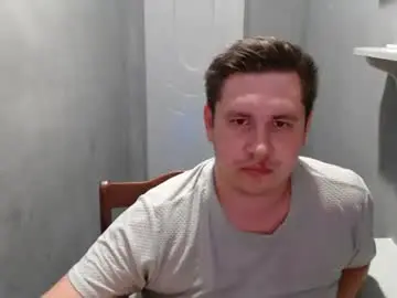 Chaturbate Live Sex Cam of max_marlyn