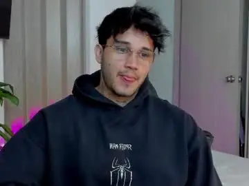 Chaturbate Live Porn of im_deymon