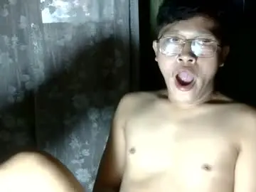 Chaturbate Free Live Porn of exotichugecock