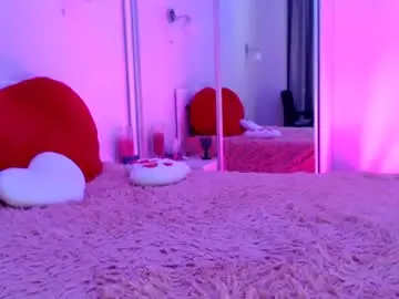 Chaturbate Live Sex of lovelybird69