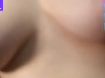 Chaturbate Adult Webcam of miamoon123