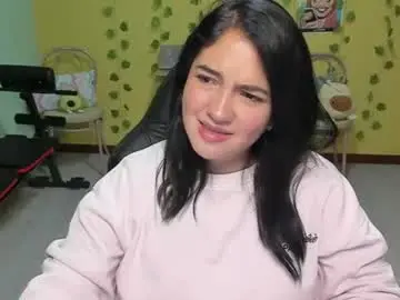Chaturbate Free Porn Cam of littleprety6969