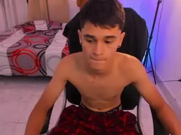 Chaturbate Private Sex Chat of aron_boyy