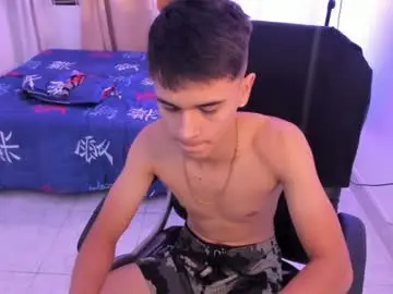 Chaturbate Live Sex of aron_boyy