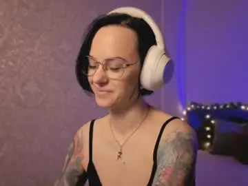 Chaturbate Best live sex cam show of miraskyy