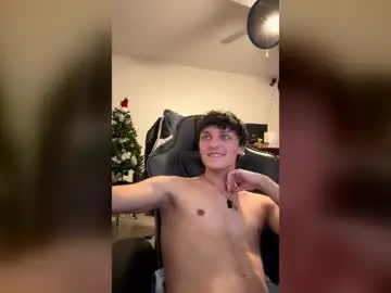 Chaturbate Live Sex Cam of skrogdog