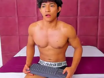 Chaturbate Live Porn of luca_mashle