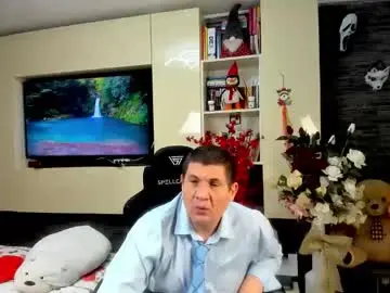 Chaturbate Live Sex Cam of spartandaddy48