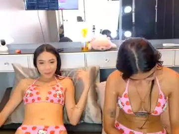 Chaturbate Free Porn Cam of tinycasey18