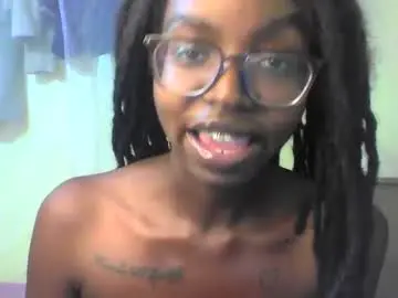 Chaturbate Nude Webcam of ebonymuse2