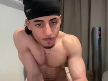 Chaturbate Live Sex Cam of legendash54