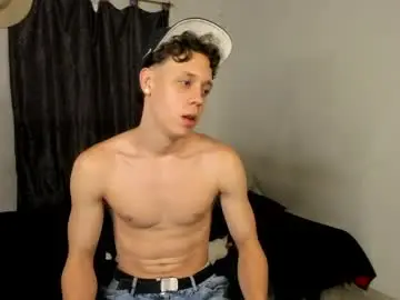 Chaturbate Free Porn Cam of santiceballo