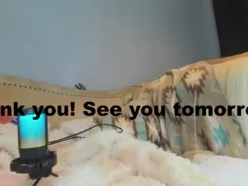 Chaturbate Free Live Porn of eatmygingersnapps