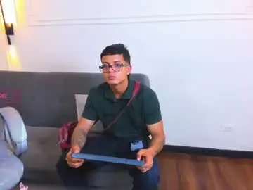 Chaturbate Watch Live Sex Cams of paradise_boy_s