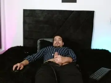 Chaturbate Live Sex of ian_davis