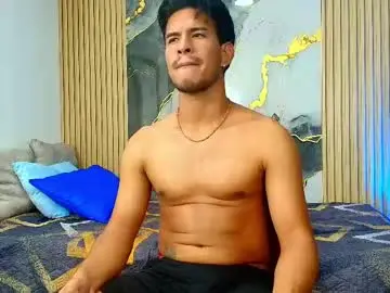 Chaturbate Live Sex Cam of jacobwolf__