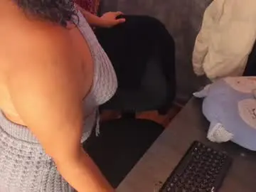 Chaturbate Free Porn Cam of natasha_fox_bms