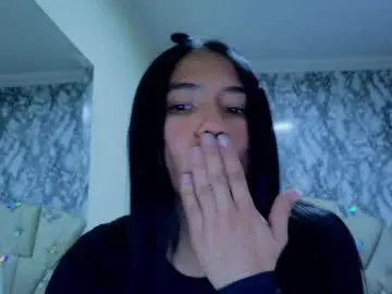 Chaturbate Sex Cam of emmamiller__