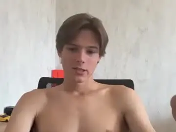 Chaturbate Adult Video Chat of timytwinkboy