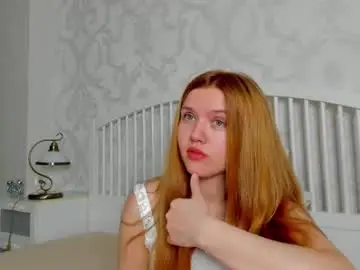 Chaturbate Live Sex Cam of eva__lewis