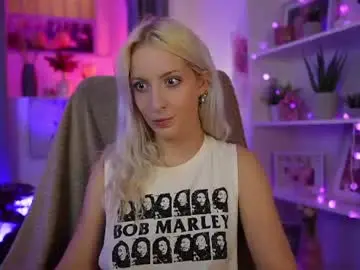 Chaturbate Watch Live Sex Cams of lucy_cutie_