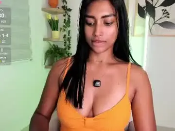 Chaturbate Watch Live Sex Cams of miavelvet_22