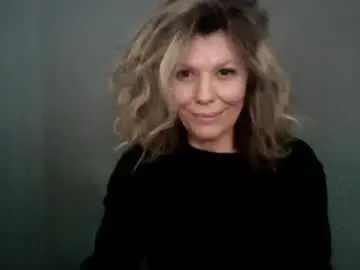 Chaturbate Sex Cam of haileys123